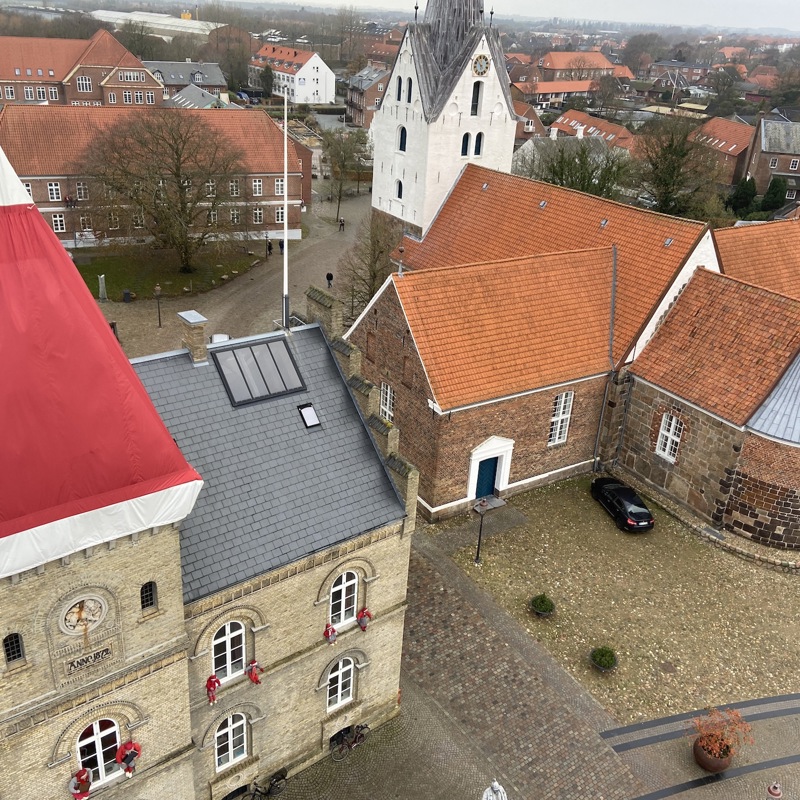 Nissehue på Rådhuset